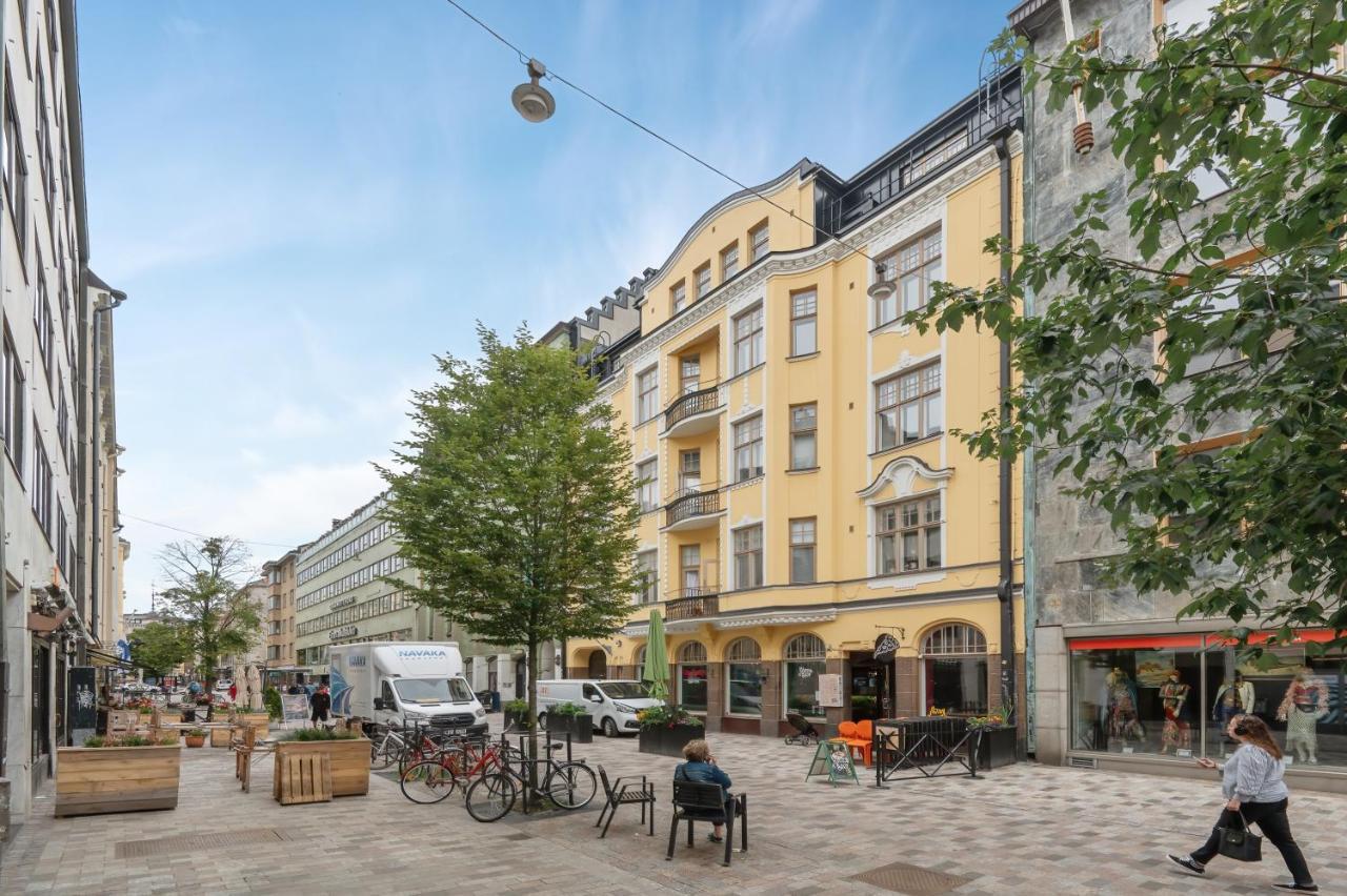 Wehost Fabulous 2Br In Prestigious Punavuori @Iso Roobertinkatu 26 Helsingfors Exteriör bild