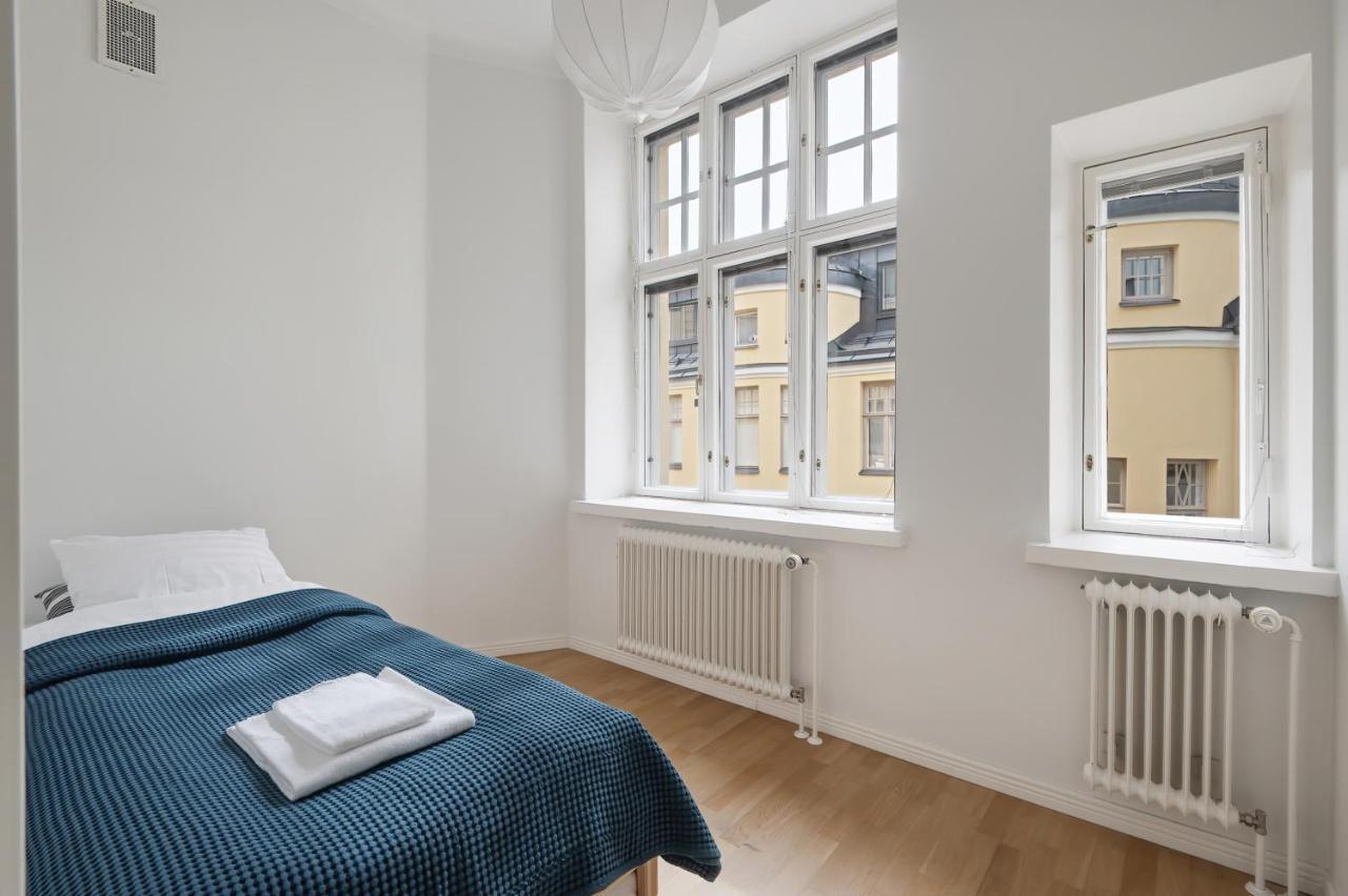 Wehost Fabulous 2Br In Prestigious Punavuori @Iso Roobertinkatu 26 Helsingfors Exteriör bild